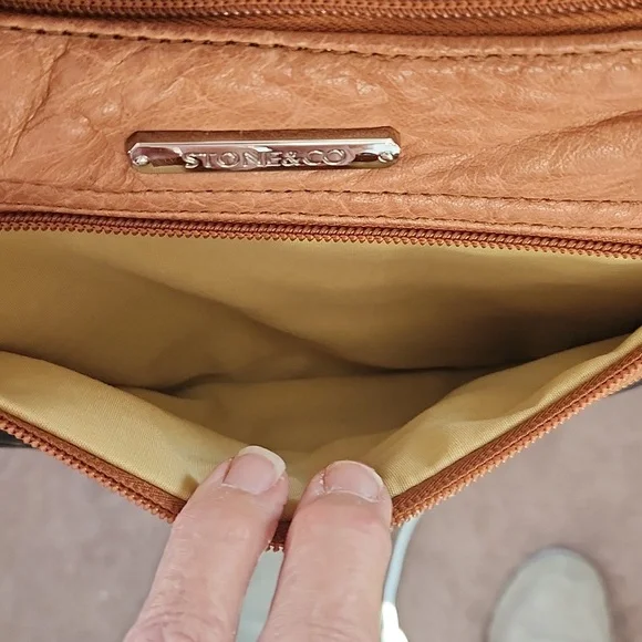 Stone Mountain Leather bag - Picture 8 of 11